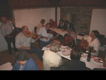 Bild  184 | 185  :: beim Heurigen Hagmann in Senftenberg 2007