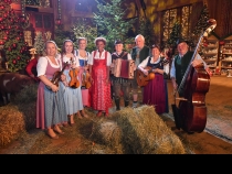 Bild  034 | 185  :: Eröffnung "Weihnachten auf Gut Aiderbichl" mit Arabella Kiesbauer Dez. 2019